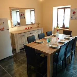  Hébergement de vacances La Petite Maison France